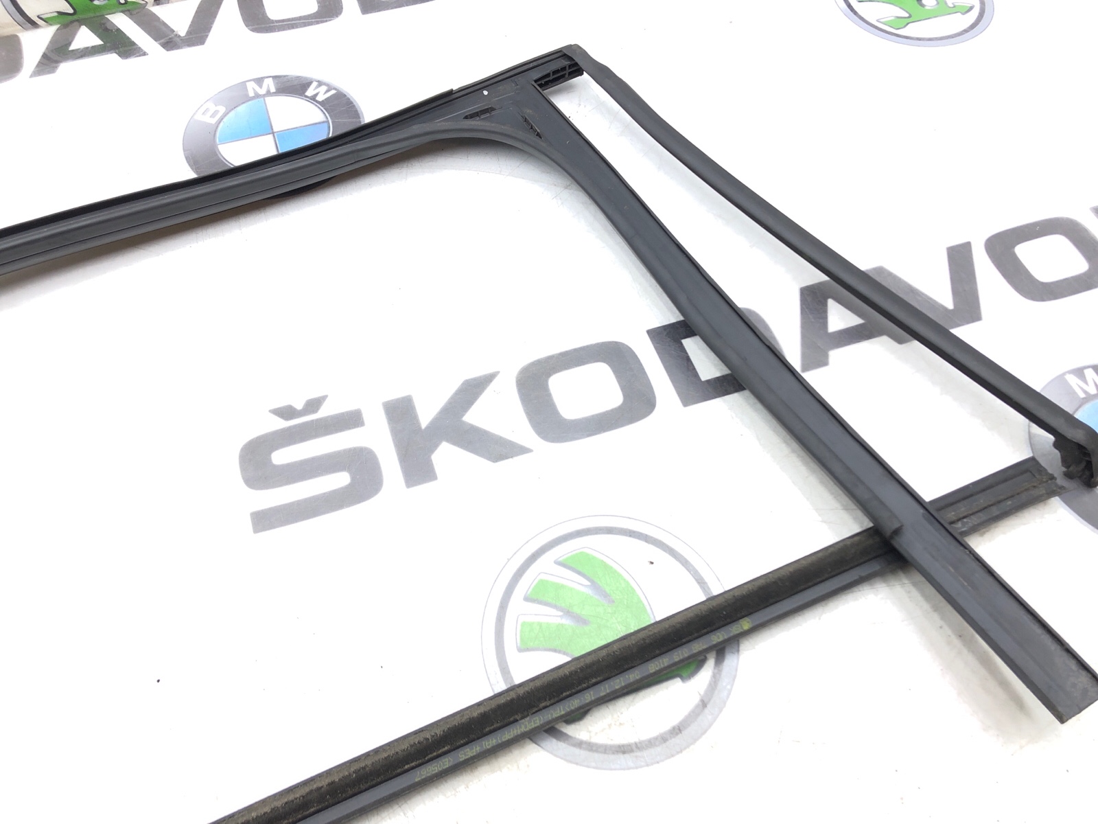 форточка двери, 8000 рублей, Москва