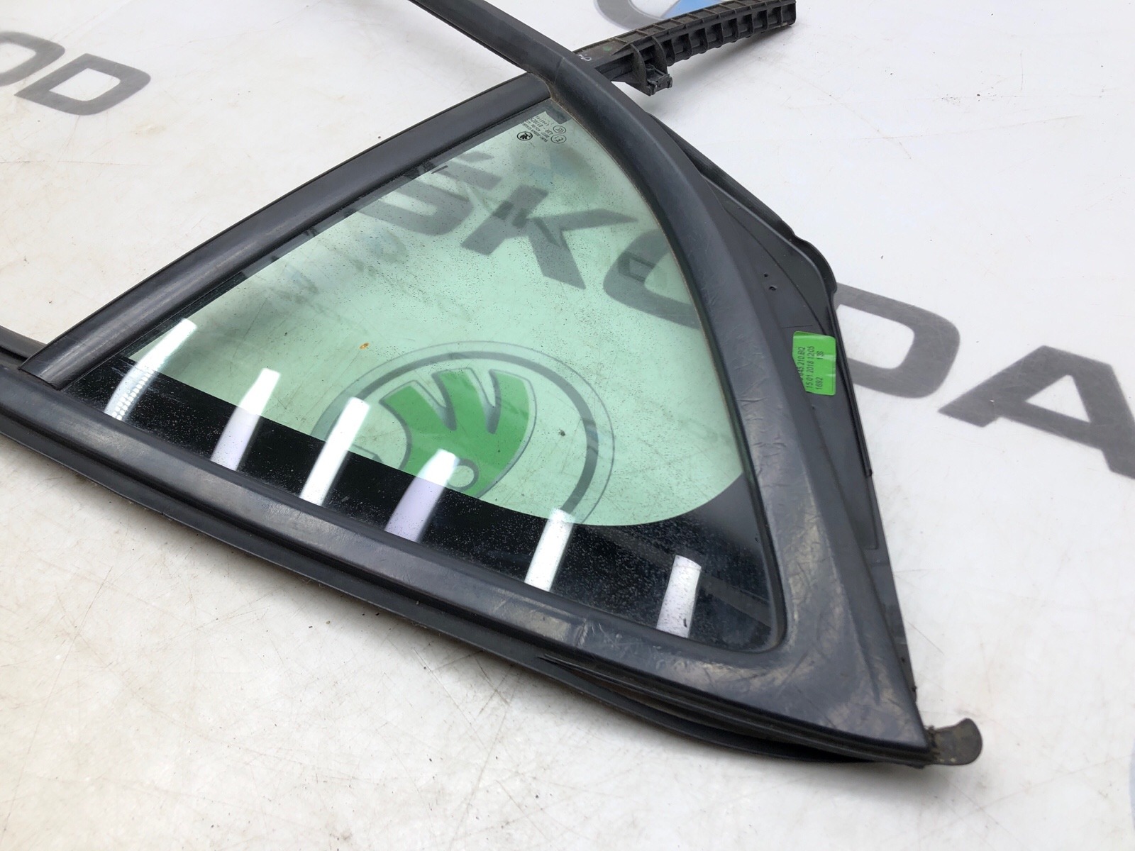 форточка двери, 8000 рублей, Москва