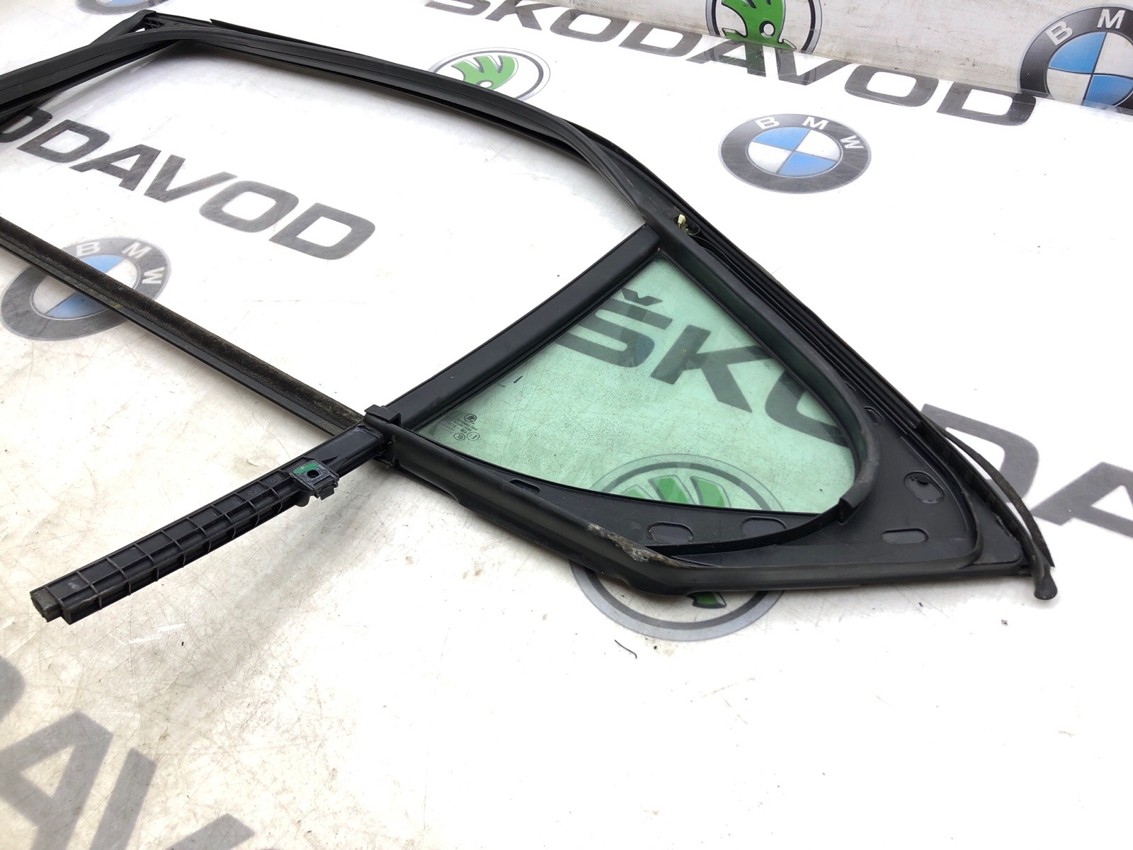 форточка двери, 8000 рублей, Москва