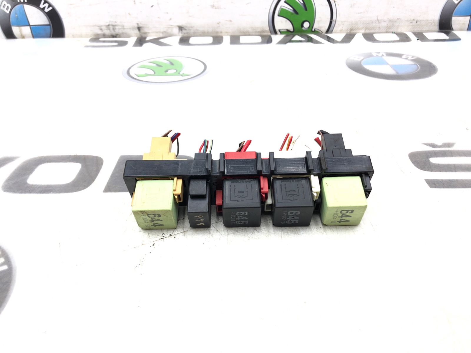 Блок реле, 1000 рублей, Москва