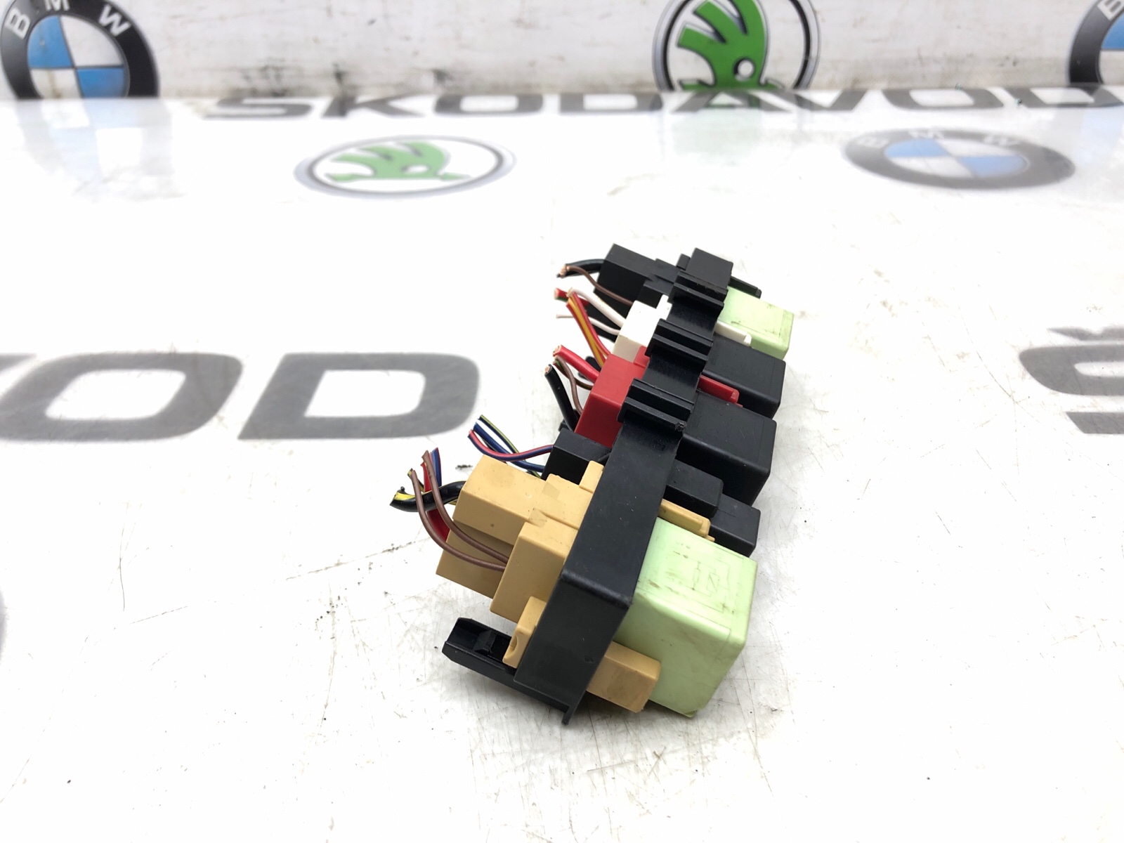 Блок реле, 1000 рублей, Москва