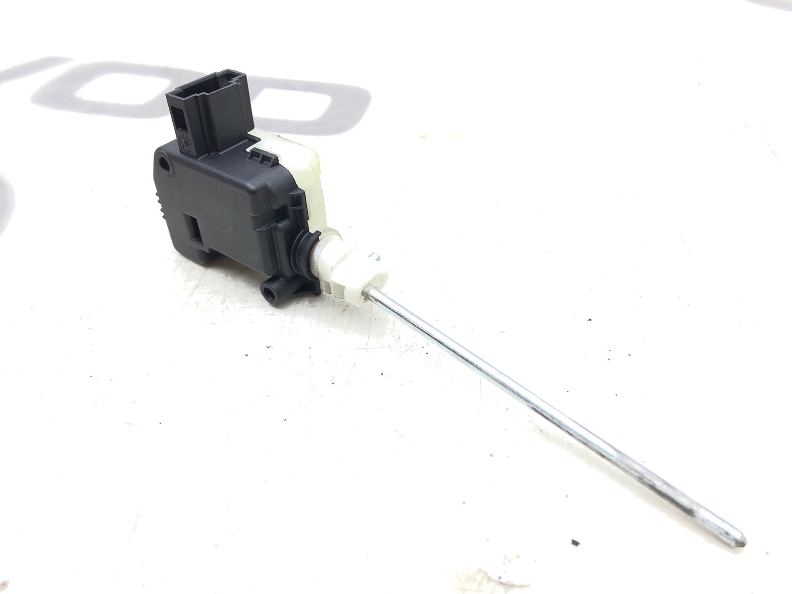 Активатор лючка бензобака, 500 рублей, Москва