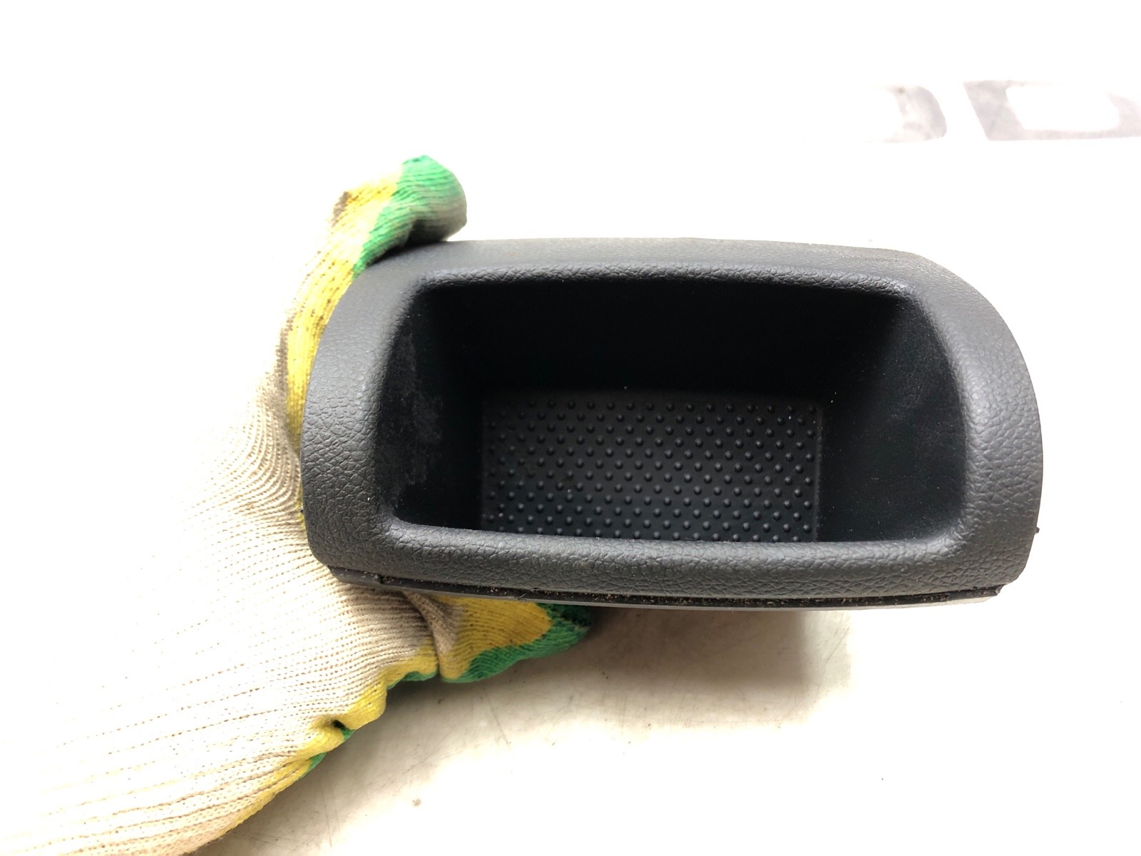 Пепельница, 500 рублей, Москва