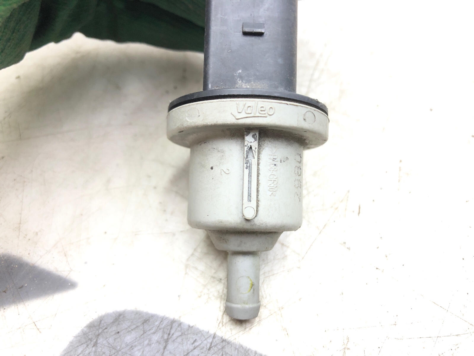 Клапан вентиляции топливного бака, 1000 рублей, Москва