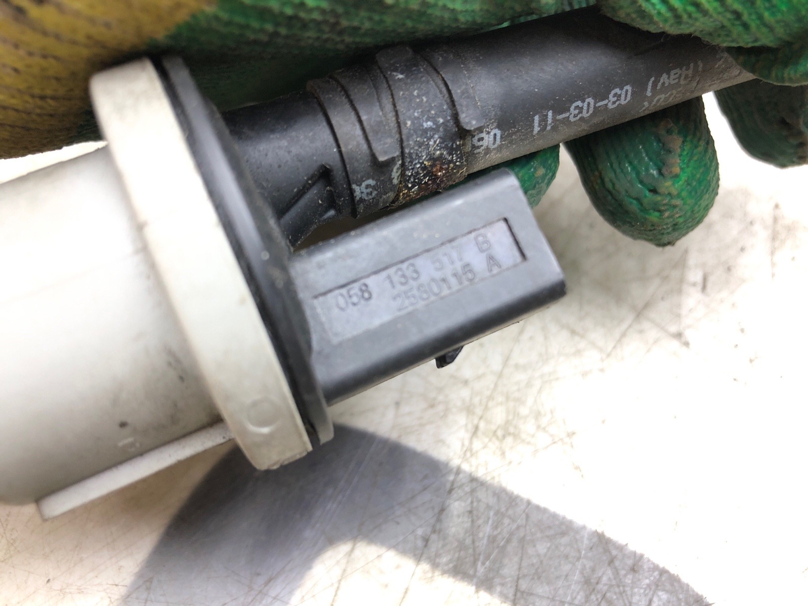 Клапан вентиляции топливного бака, 1000 рублей, Москва