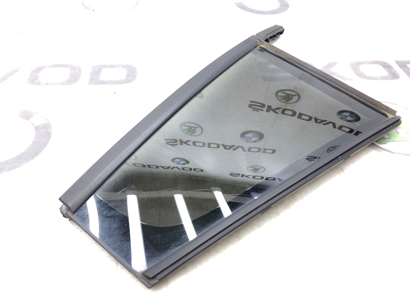 форточка двери, 1500 рублей, Москва