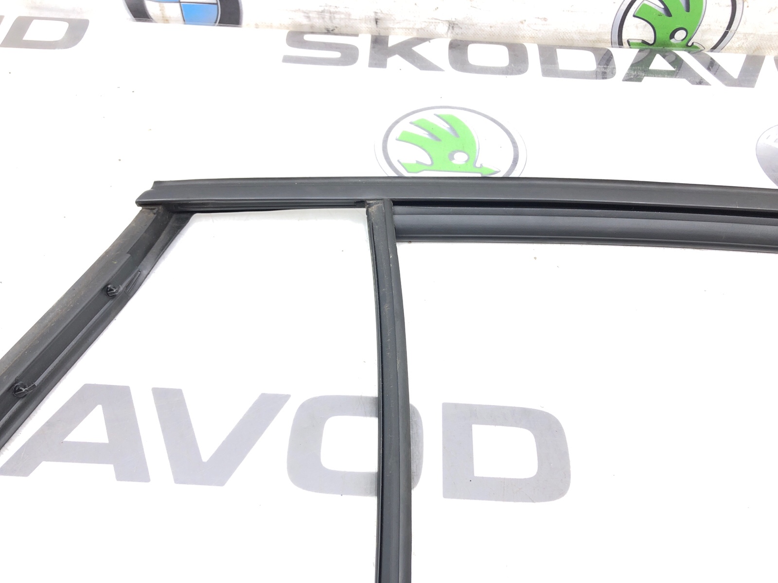 Уплотнитель стекла, 1000 рублей, Москва