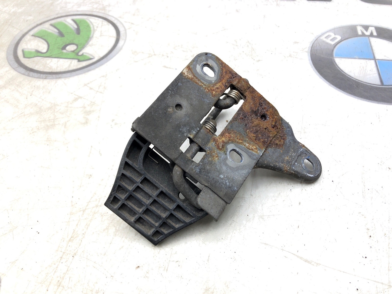 крюк капота, 2500 рублей, Москва