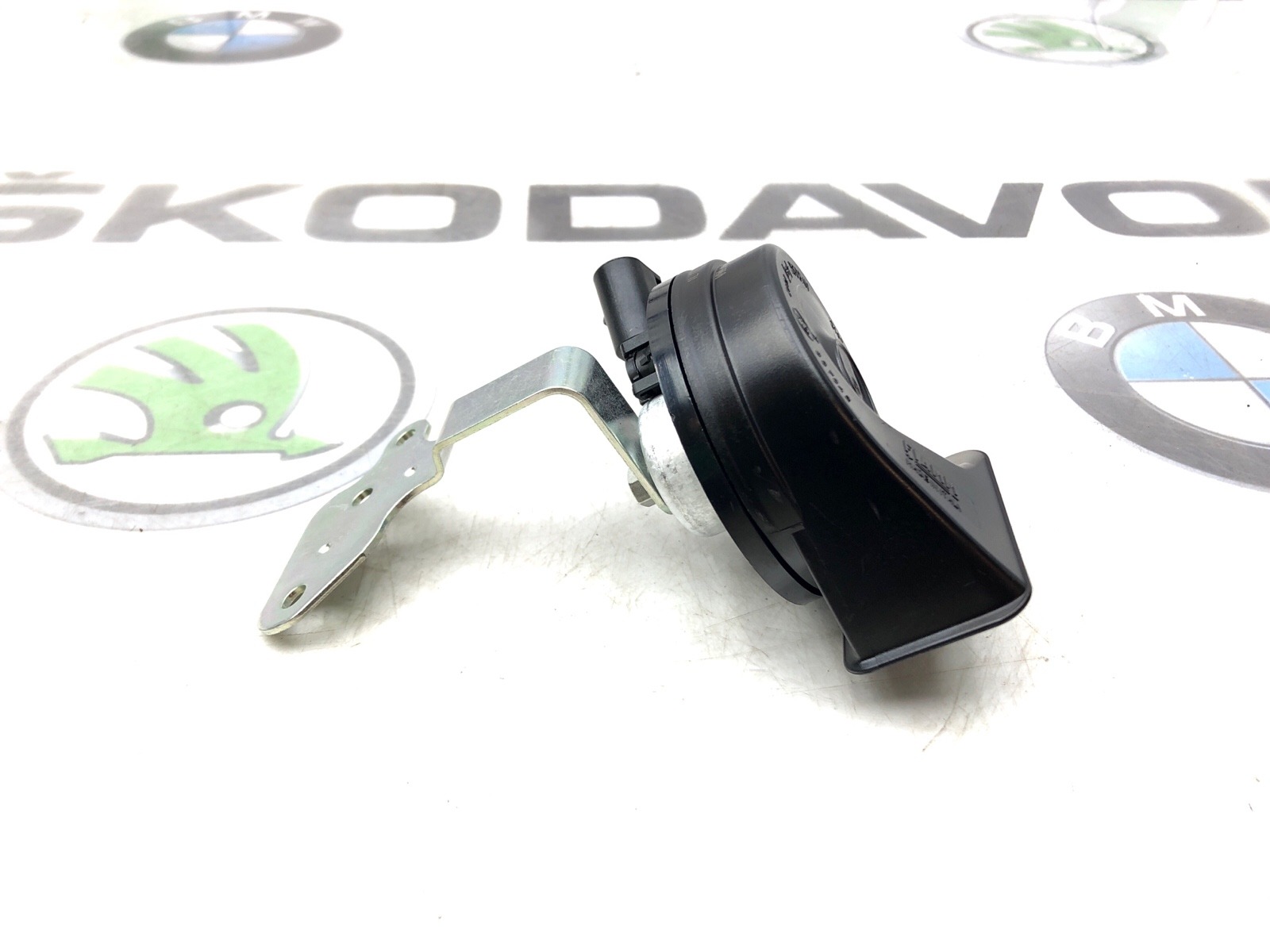 Звуковой сигнал, 2000 рублей, Москва