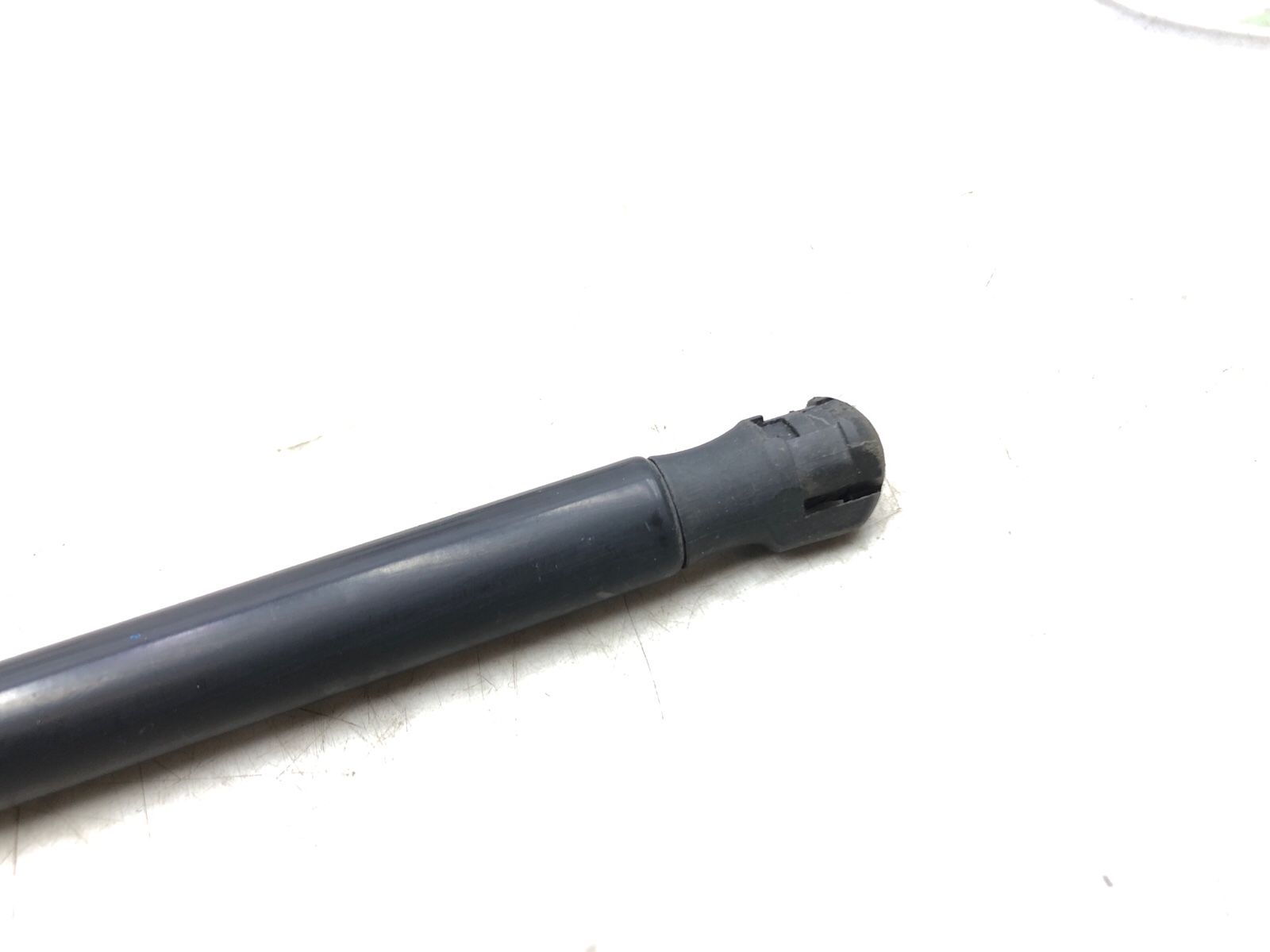 Амортизатор крышки багажника, 500 рублей, Москва