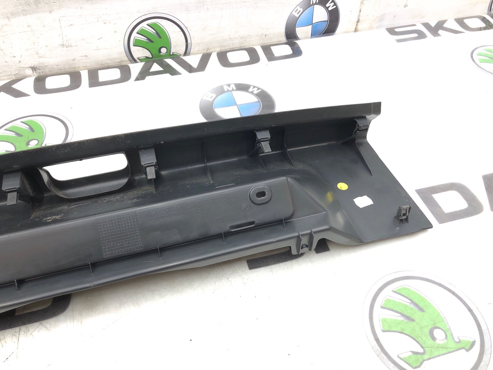 Накладка замка багажника, 1000 рублей, Москва