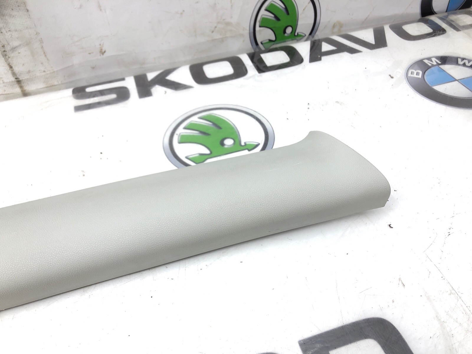 Накладка стойки, 500 рублей, Москва