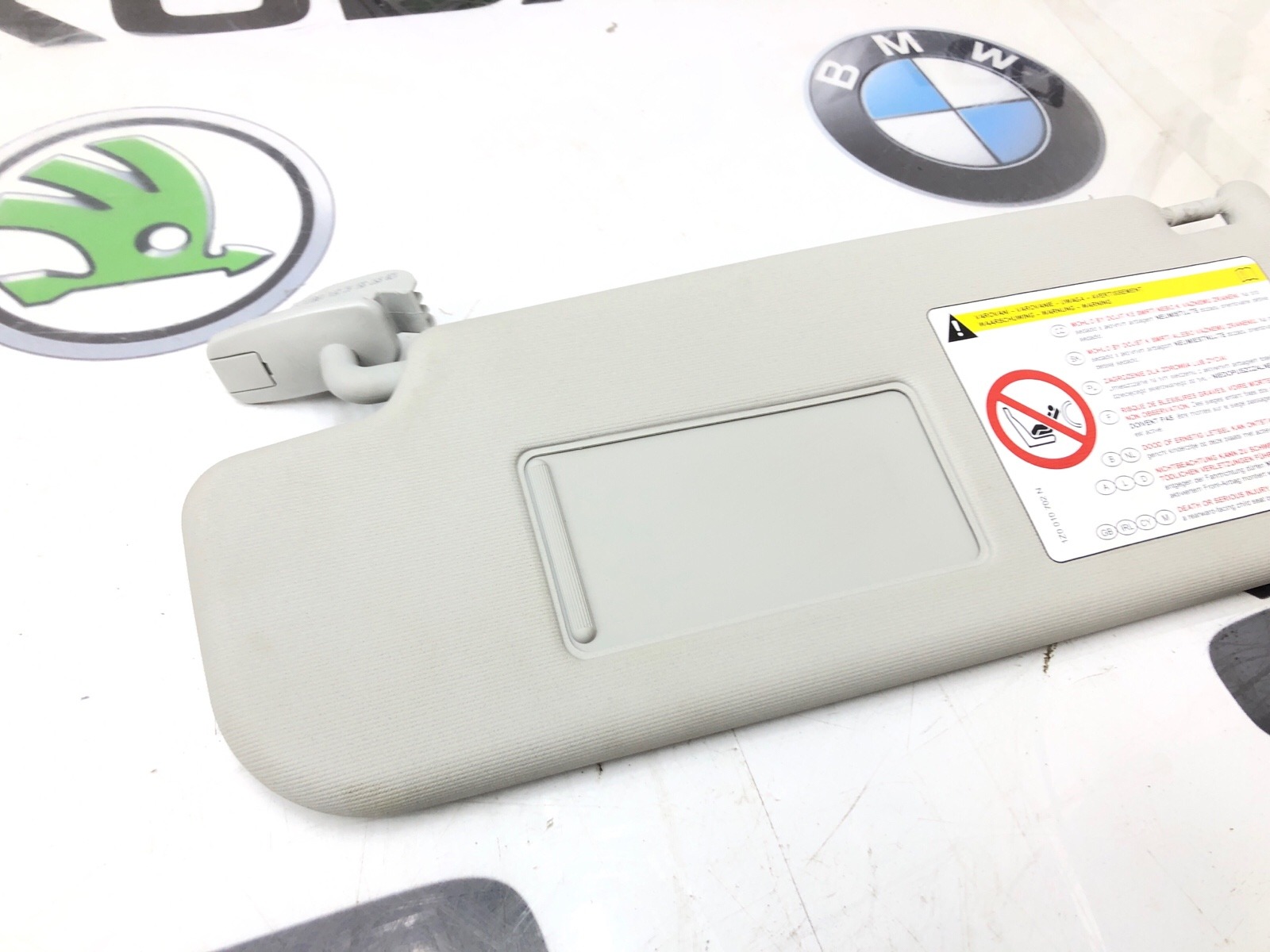 Козырёк солнцезащитный, 1000 рублей, Москва