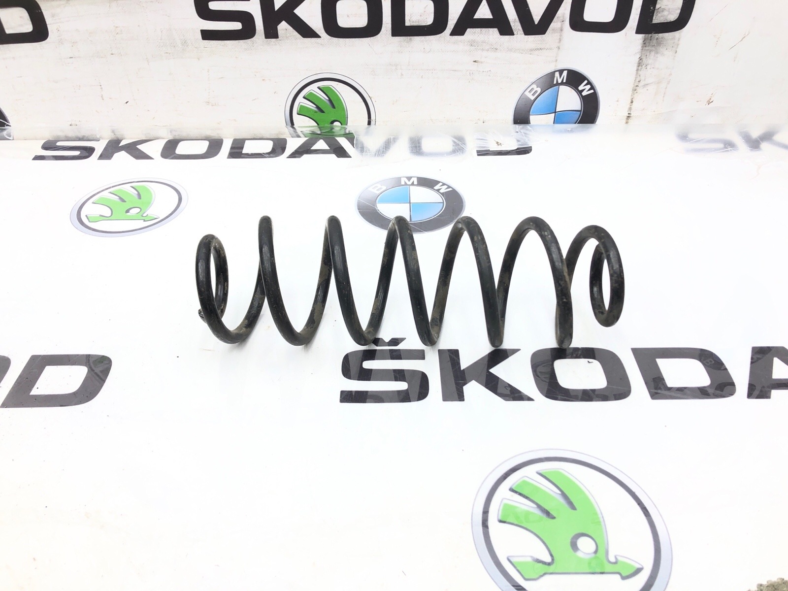 Пружина подвески, 2000 рублей, Москва