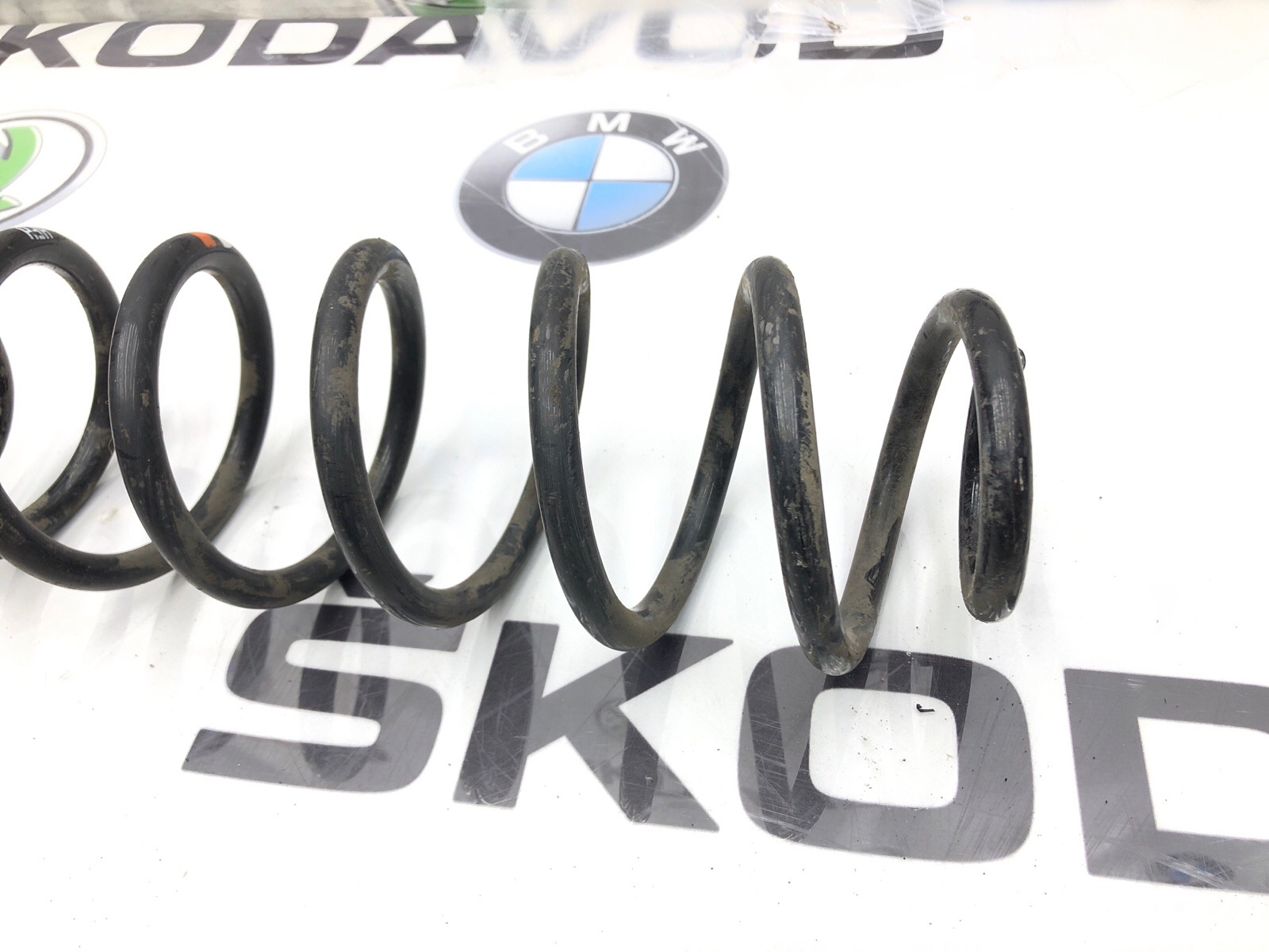 Пружина подвески, 2000 рублей, Москва