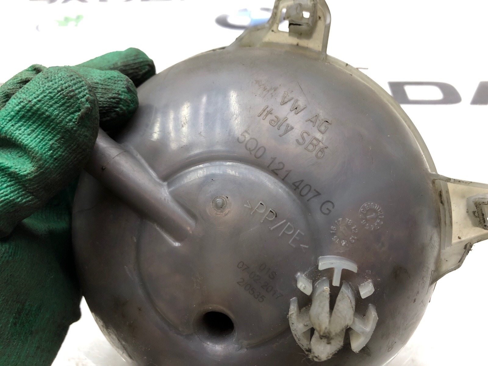 Расширительный бачок, 1000 рублей, Москва