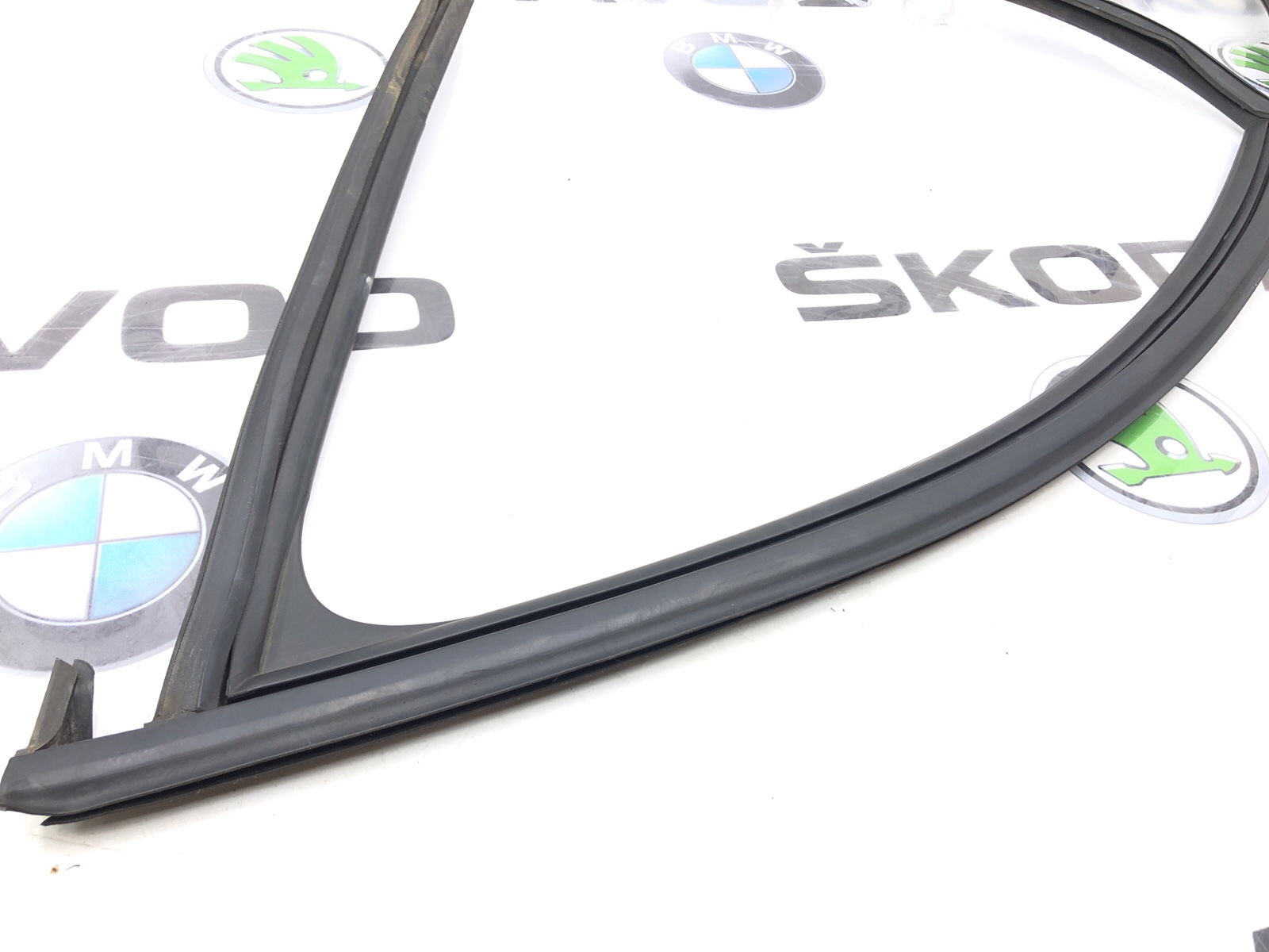 Уплотнитель стекла, 1500 рублей, Москва