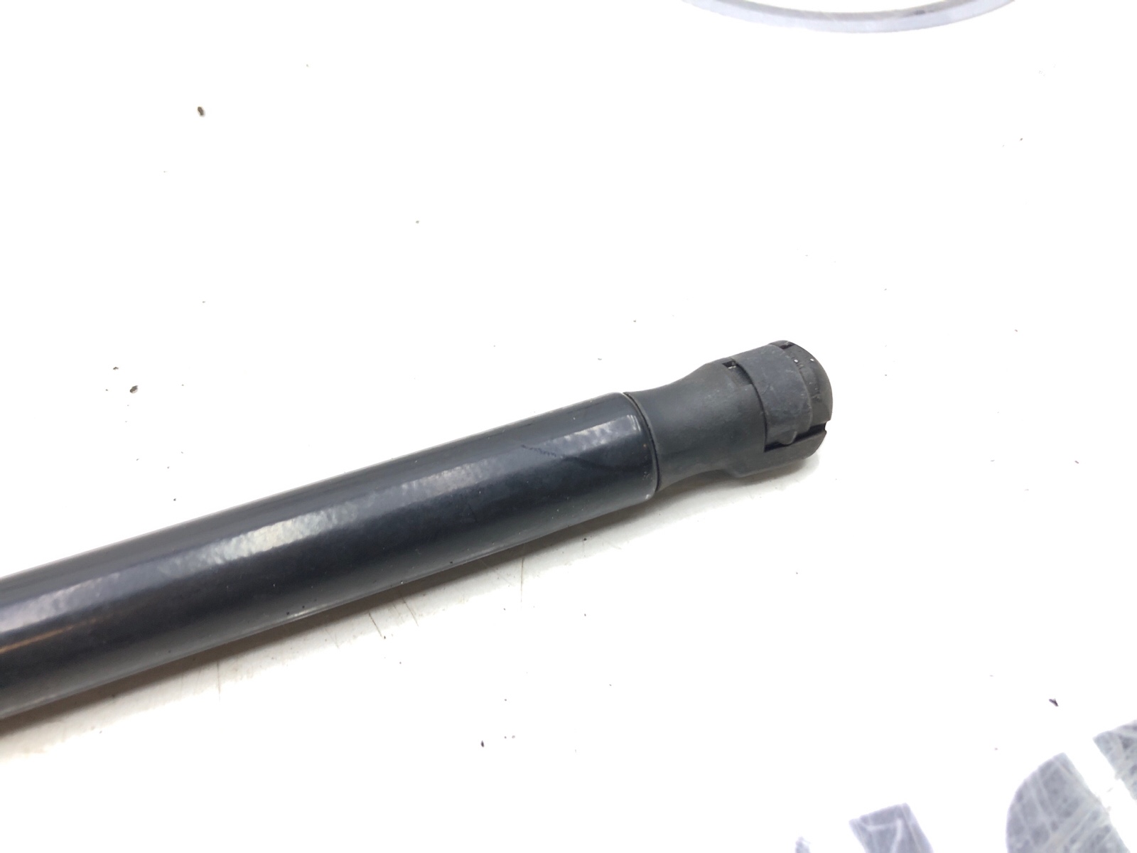 Амортизатор крышки багажника, 500 рублей, Москва