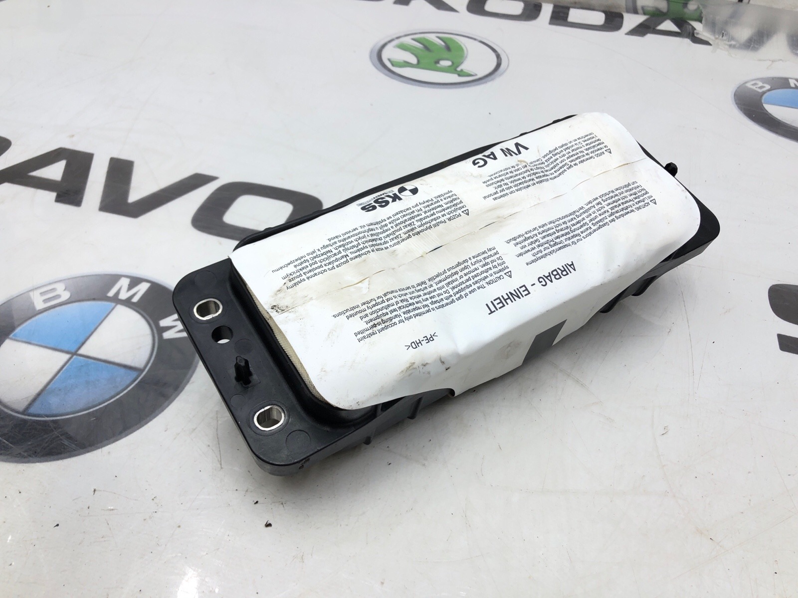 Подушка безопасности пассажира, 9000 рублей, Москва