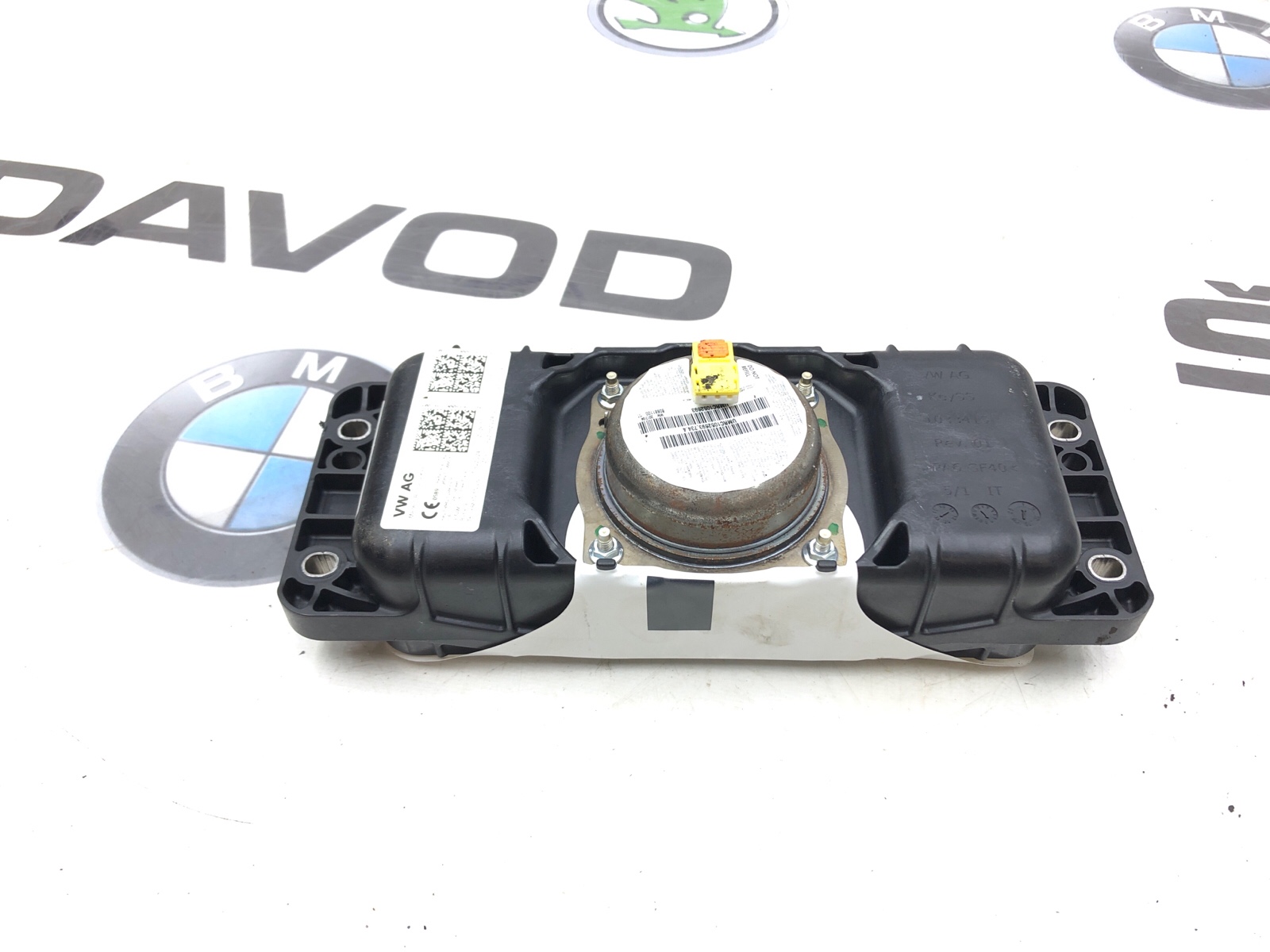 Подушка безопасности пассажира, 9000 рублей, Москва