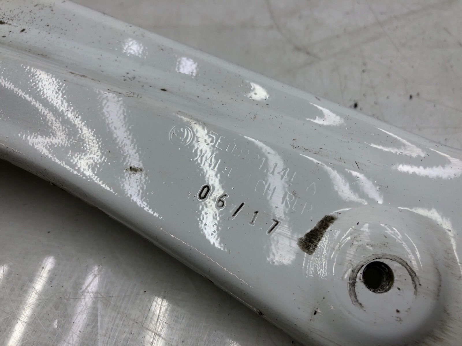 Кронштейн крыла, 3500 рублей, Москва