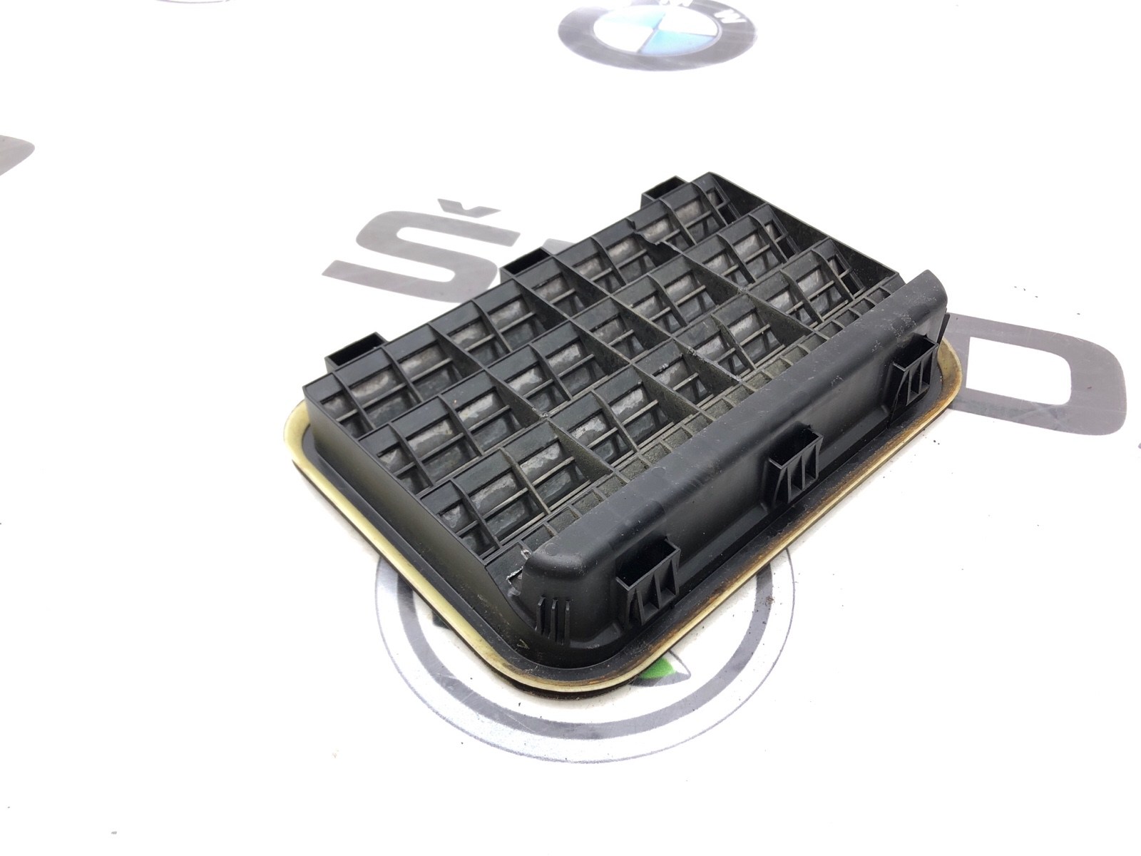 Клапан вентиляции салона, 1800 рублей, Москва