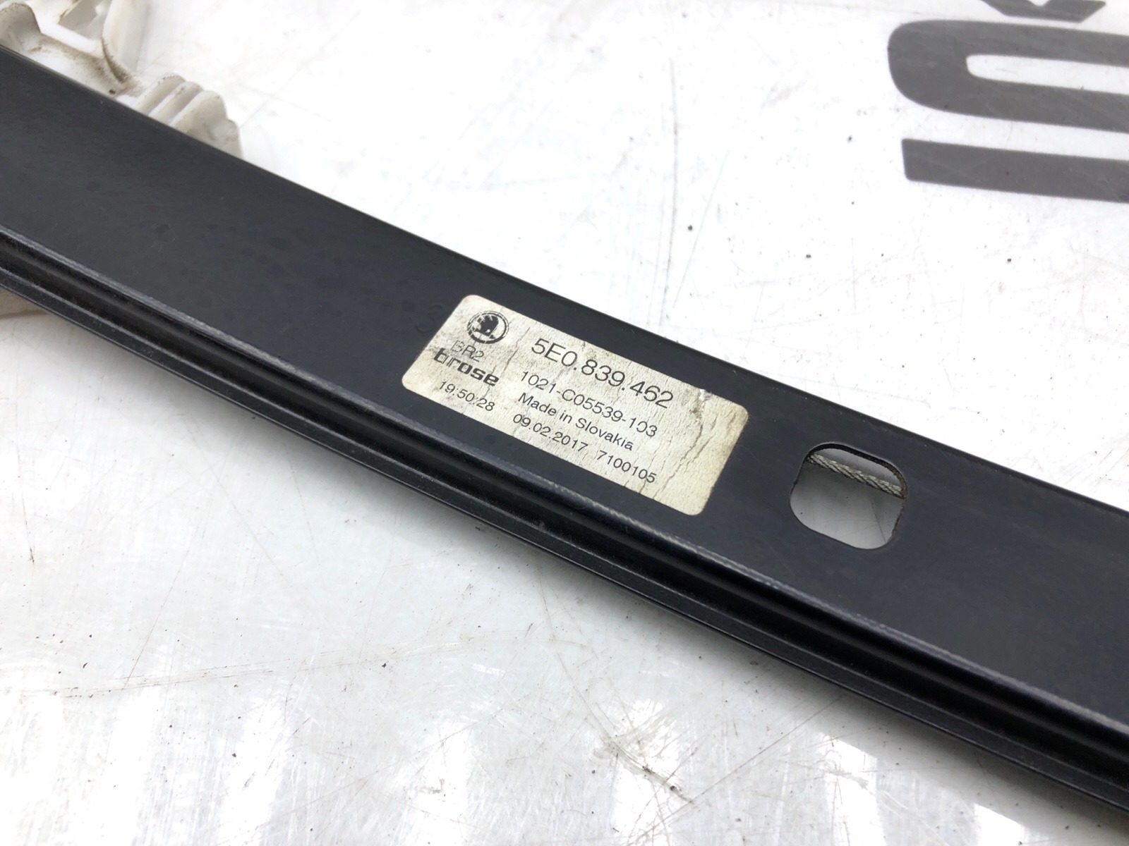 Стеклоподъемник, 500 рублей, Москва