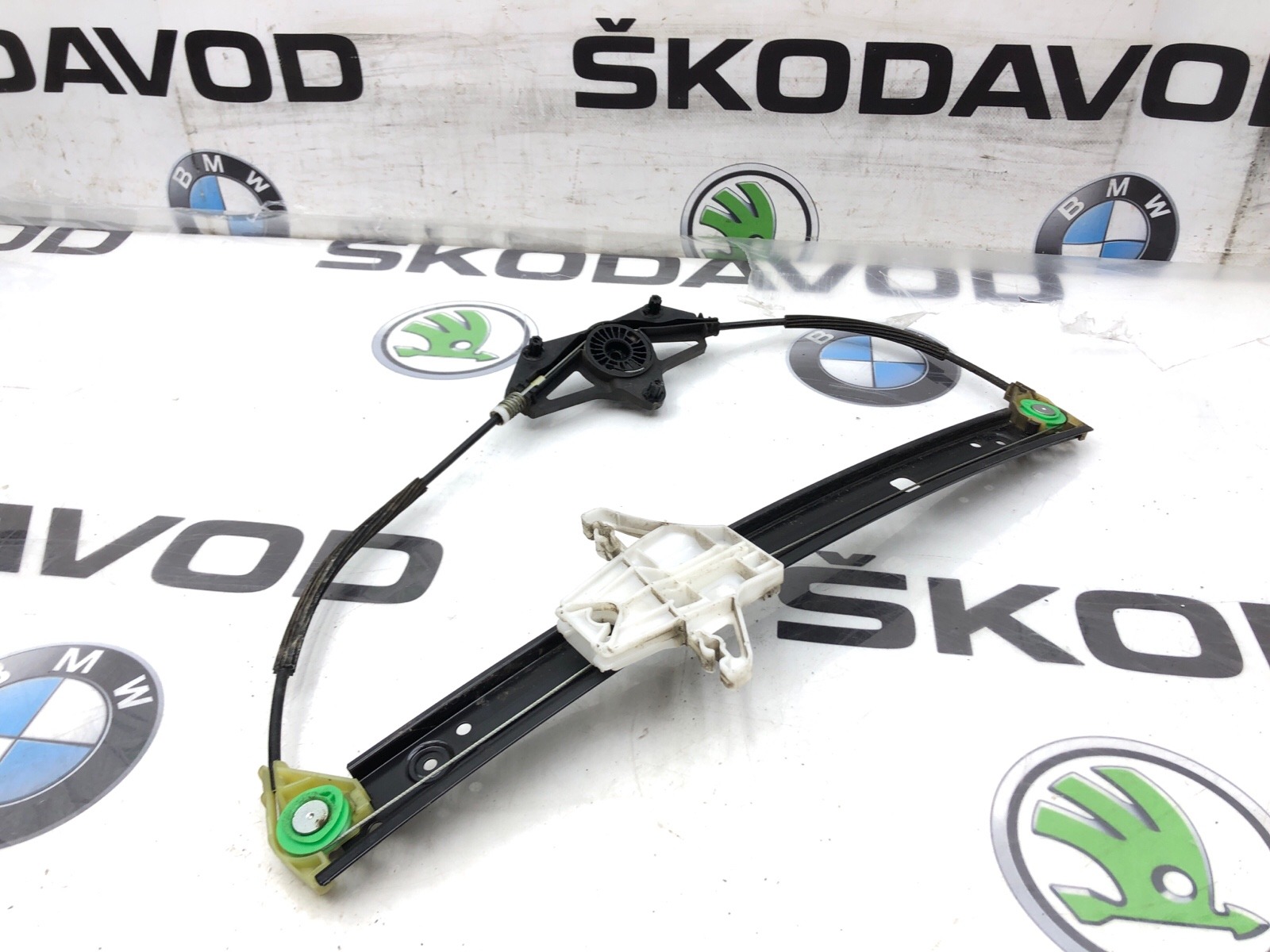 Стеклоподъемник, 500 рублей, Москва