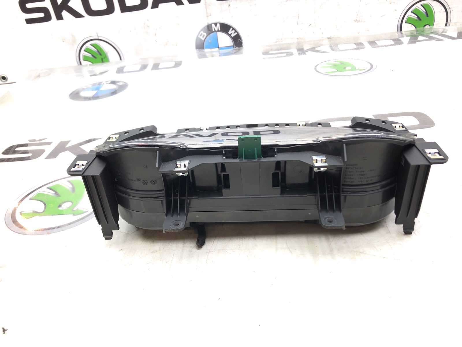 панель приборов, 10000 рублей, Москва