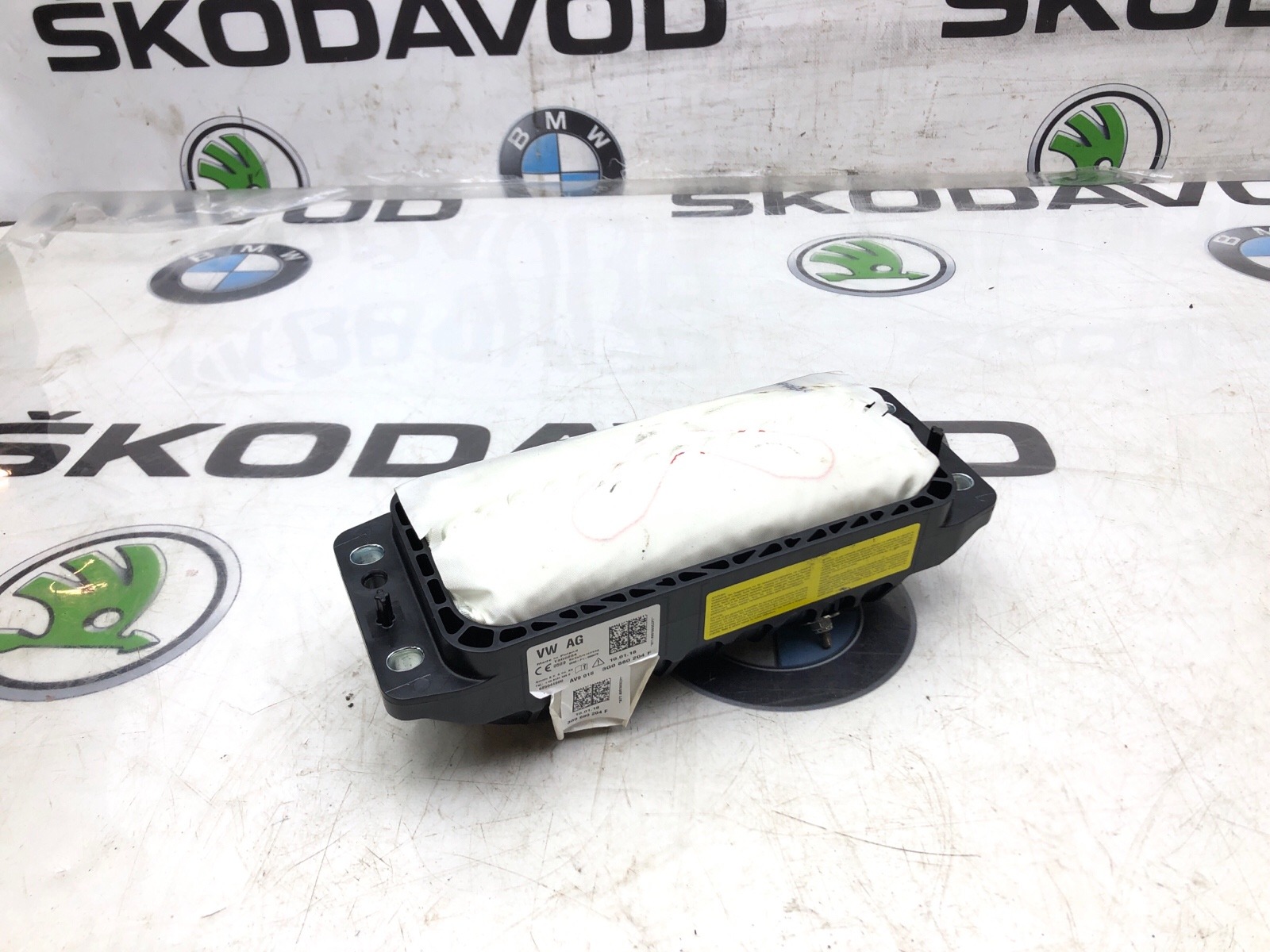 Подушка безопасности пассажира, 13000 рублей, Москва