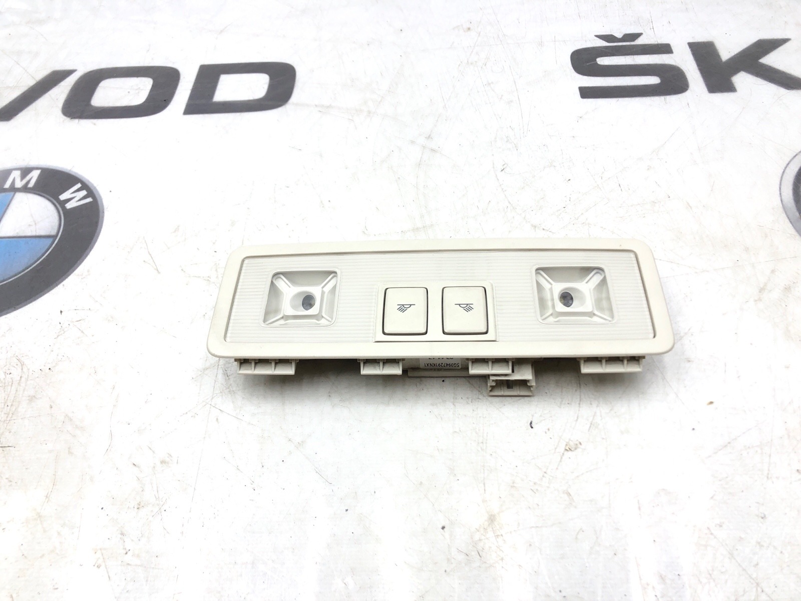 Плафон освещения салона, 2500 рублей, Москва