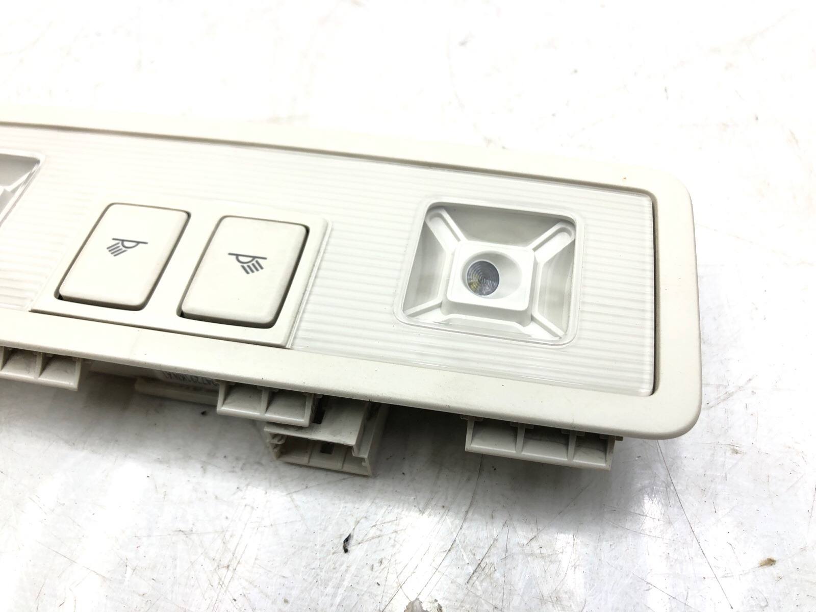 Плафон освещения салона, 2500 рублей, Москва