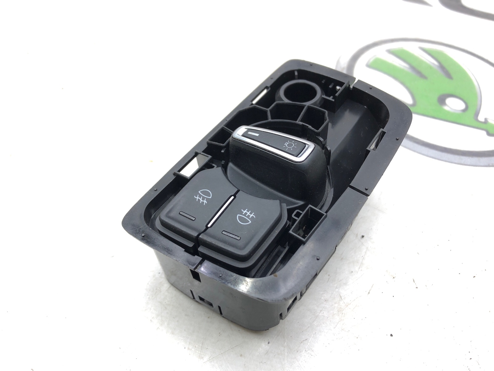 Переключатель света фар, 2000 рублей, Москва