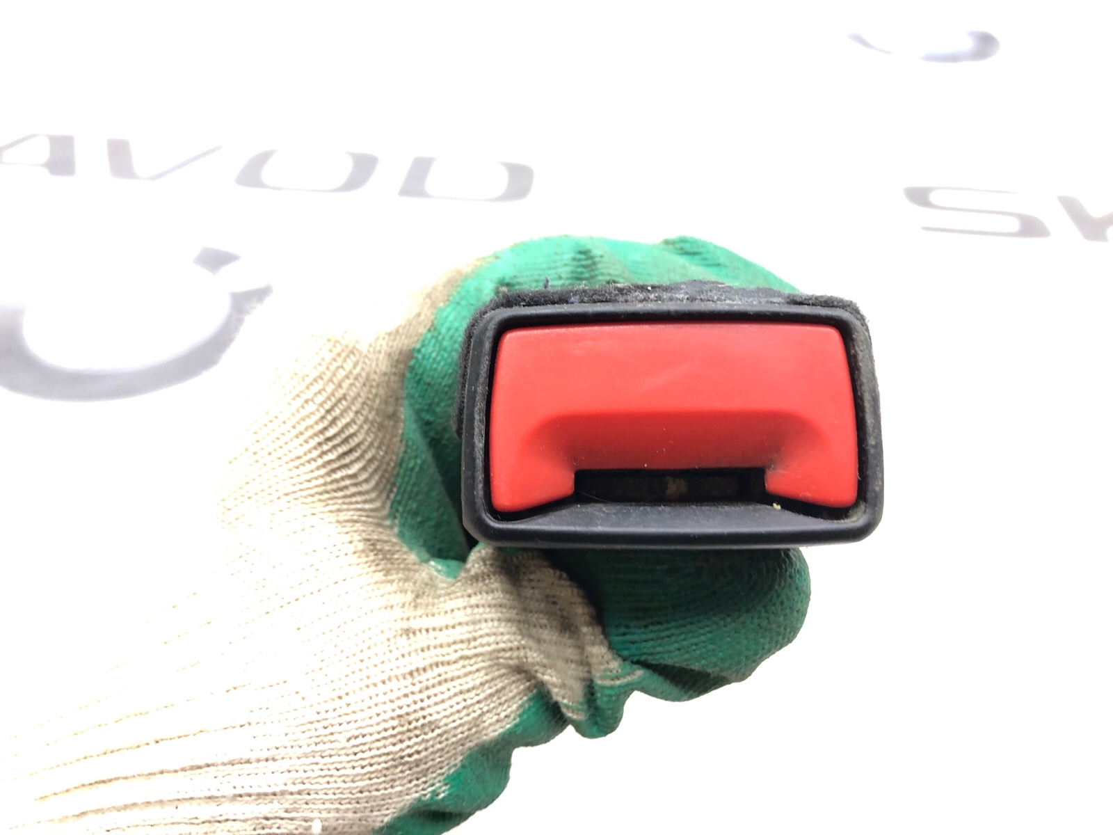 Замок ремня безопасности, 2000 рублей, Москва