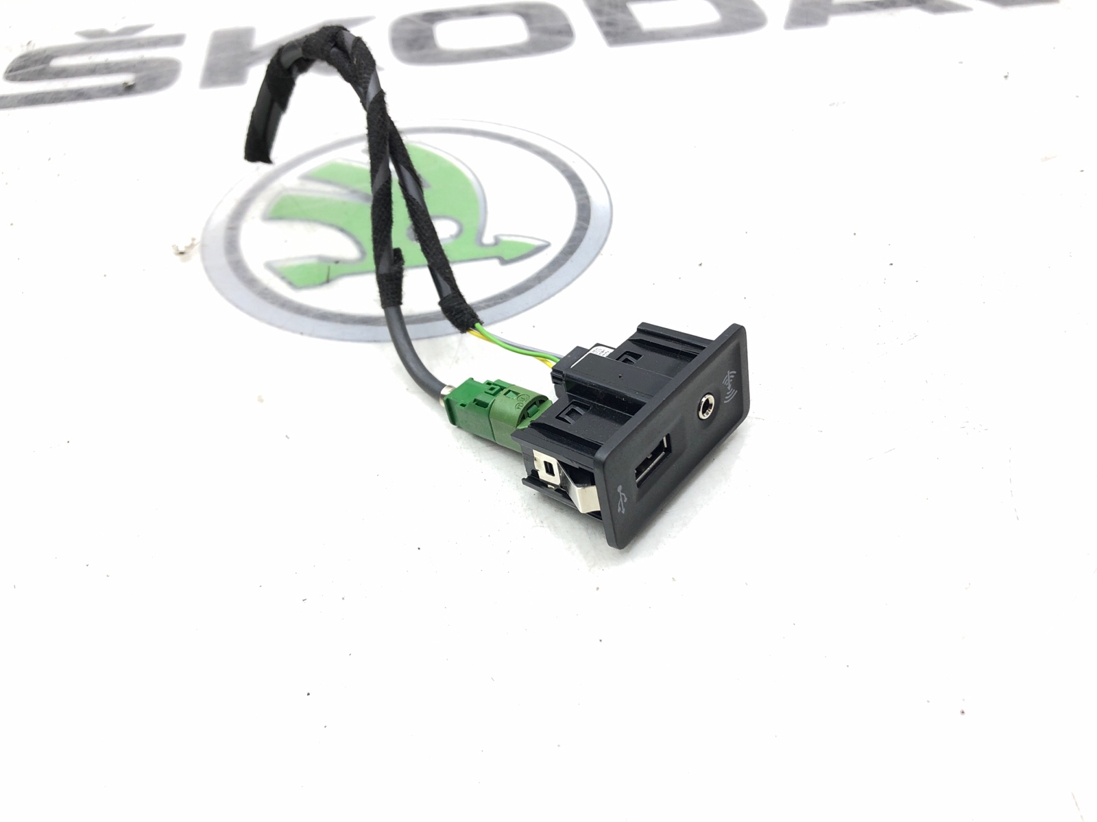 Разъем USB AUX, 3000 рублей, Москва