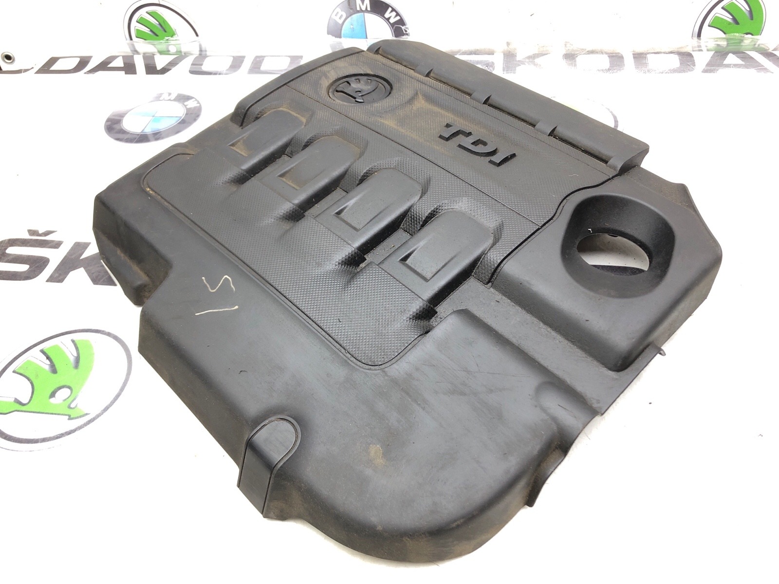 крышка двигателя, 2500 рублей, Москва