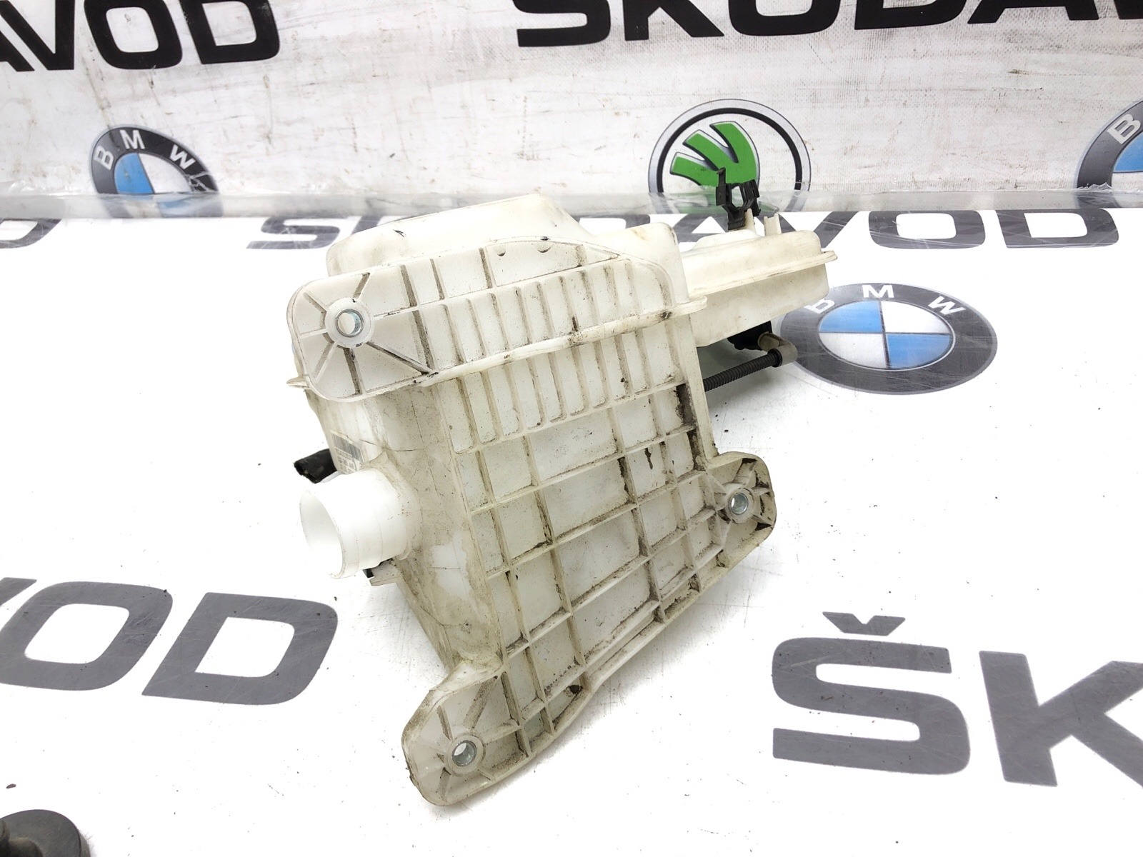 бачок омывателя, 3000 рублей, Москва