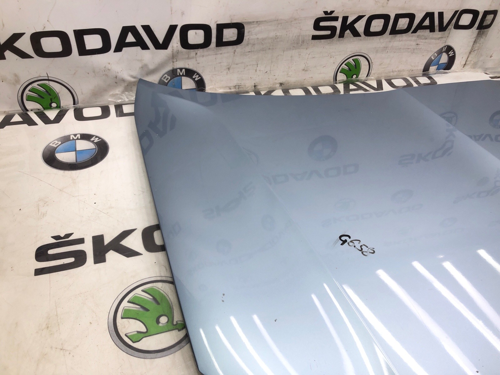 капот, 38000 рублей, Москва