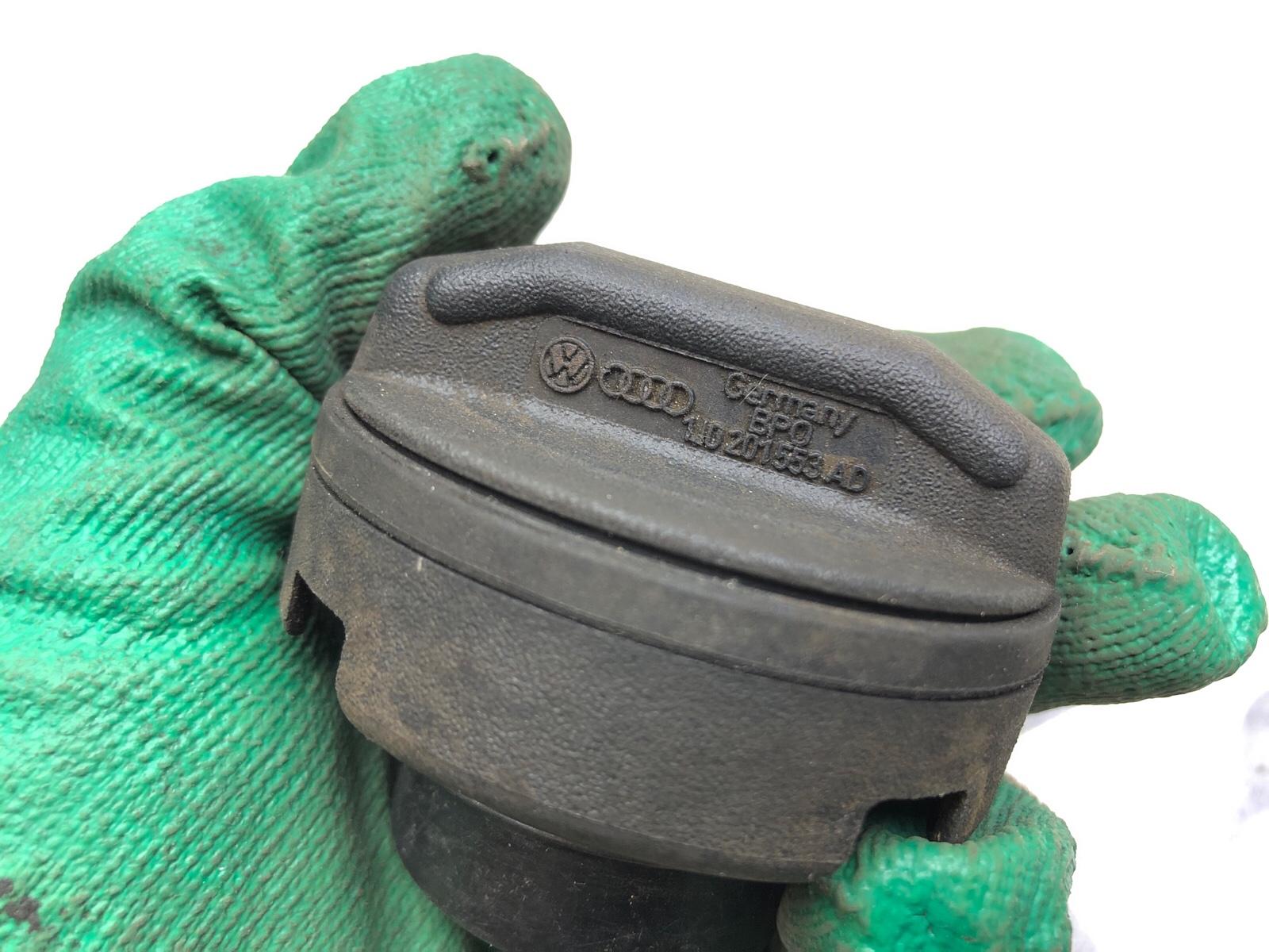 Крышка бензобака, 500 рублей, Москва