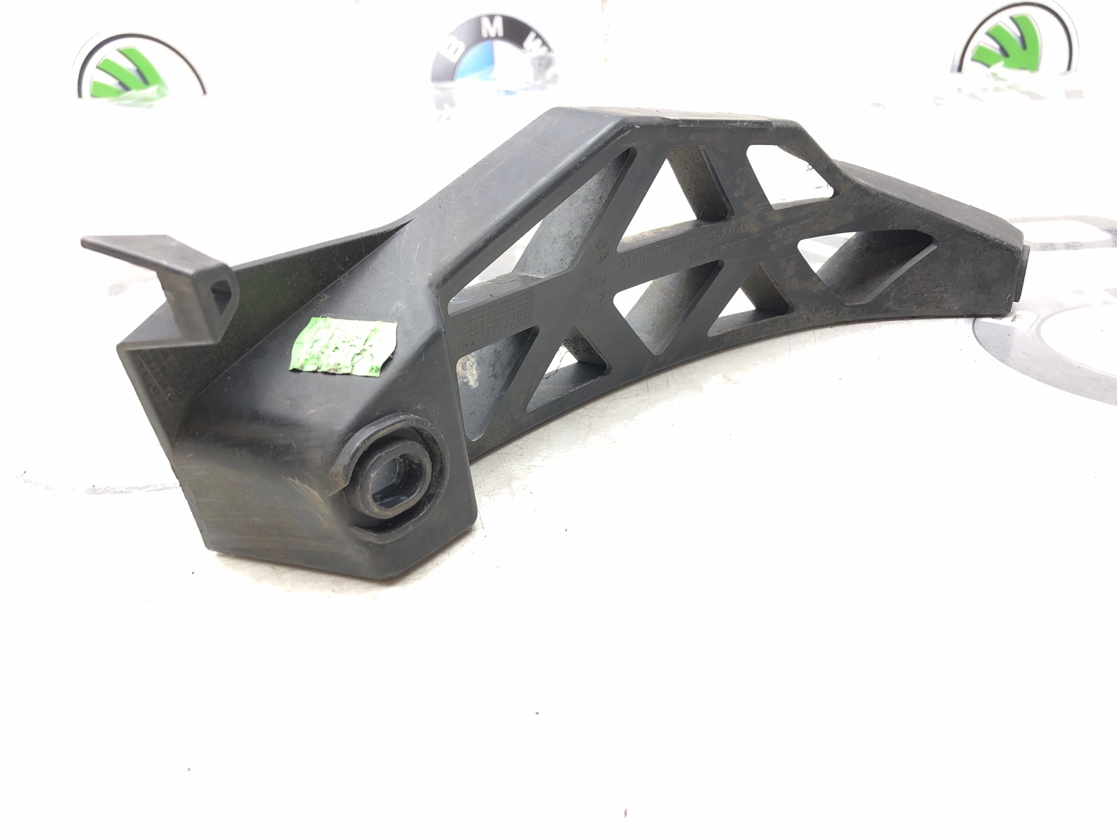 Направляющая бампера, 300 рублей, Москва