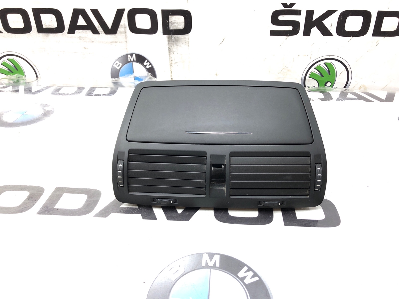 Воздуховод дефлектор торпеды центральный, 3000 рублей, Москва