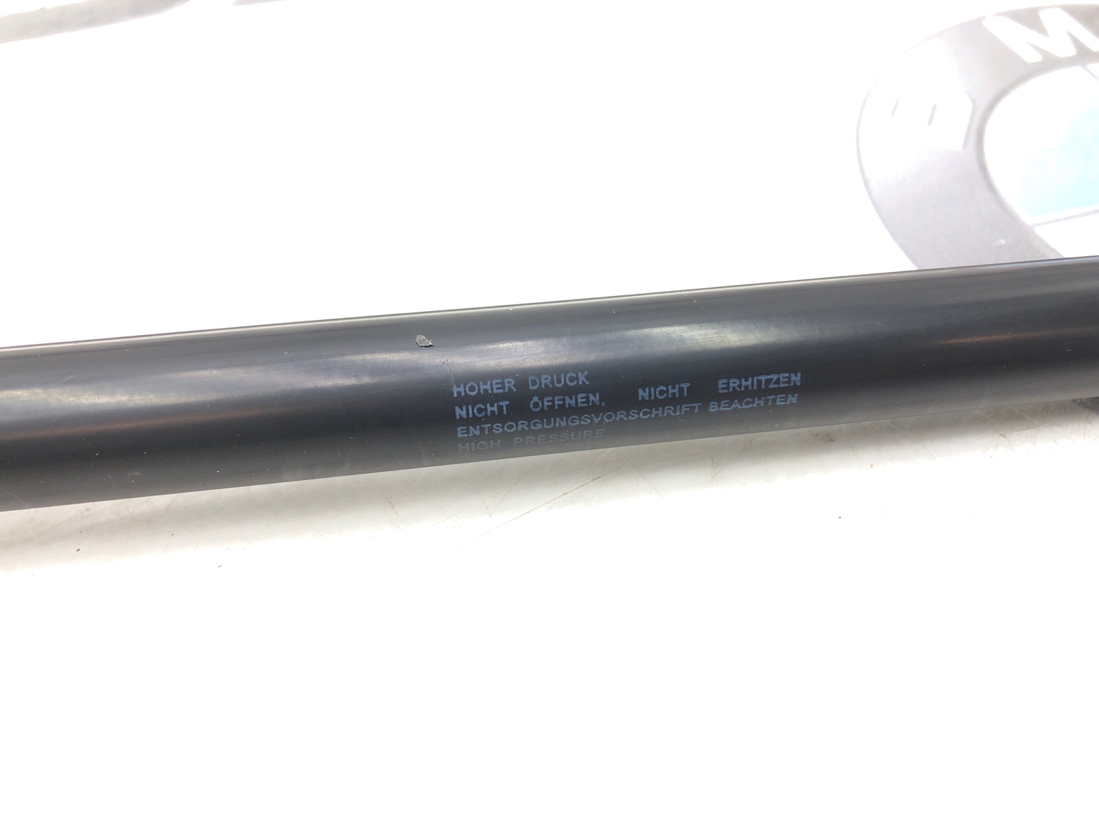 Амортизатор крышки багажника, 500 рублей, Москва