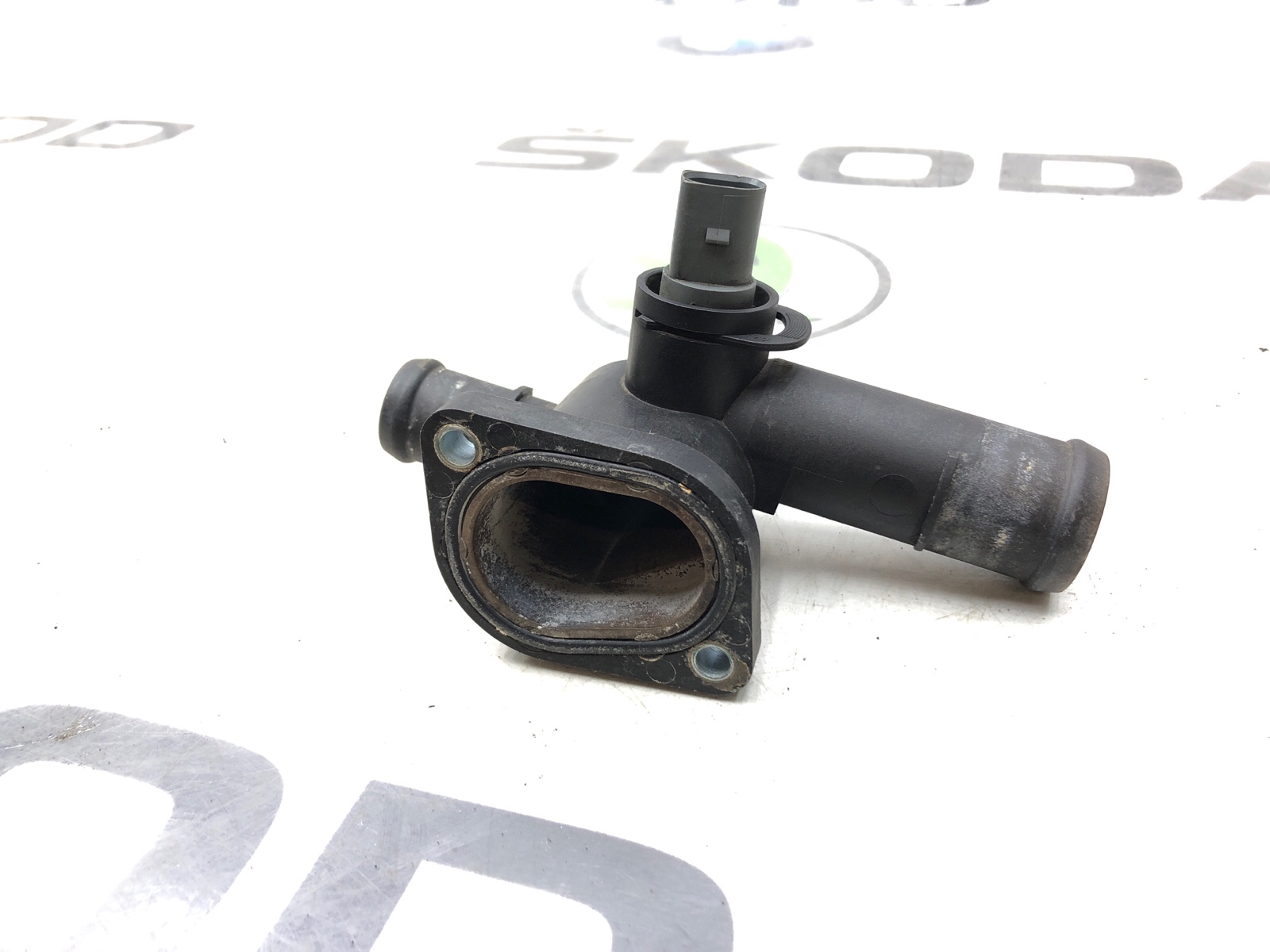 Фланец системы охлаждения, 1000 рублей, Москва