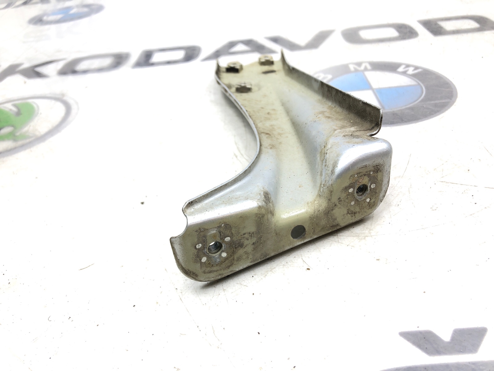 Кронштейн крыла, 3000 рублей, Москва