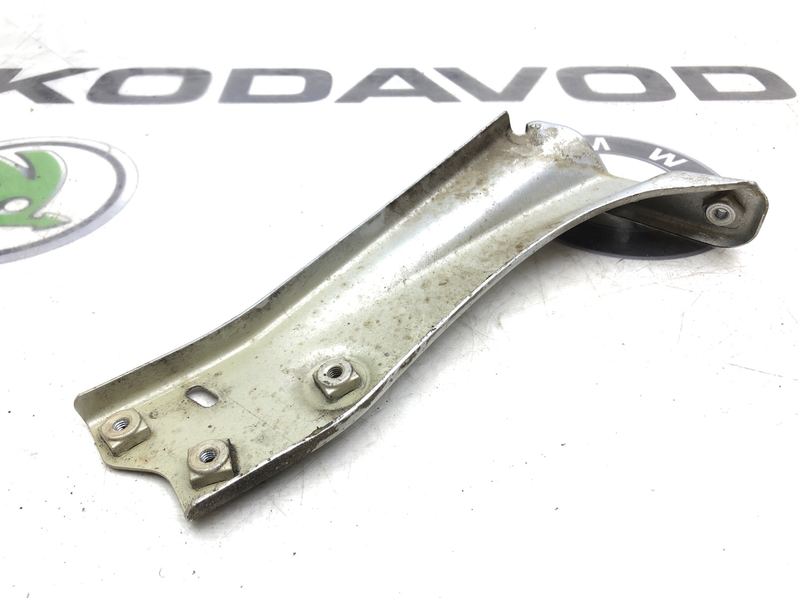 Кронштейн крыла, 3000 рублей, Москва