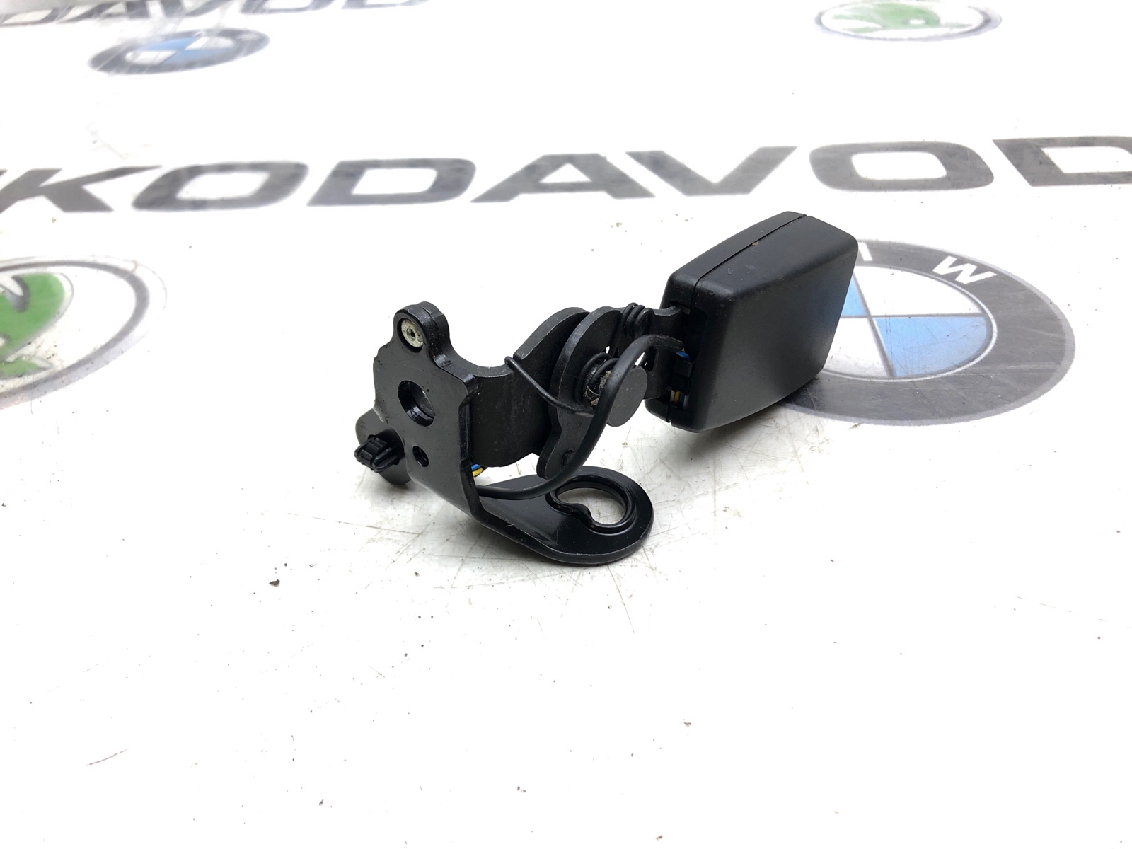 Замок ремня безопасности, 1000 рублей, Москва