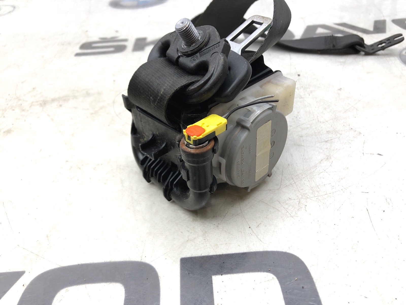 ремень безопасности, 6000 рублей, Москва