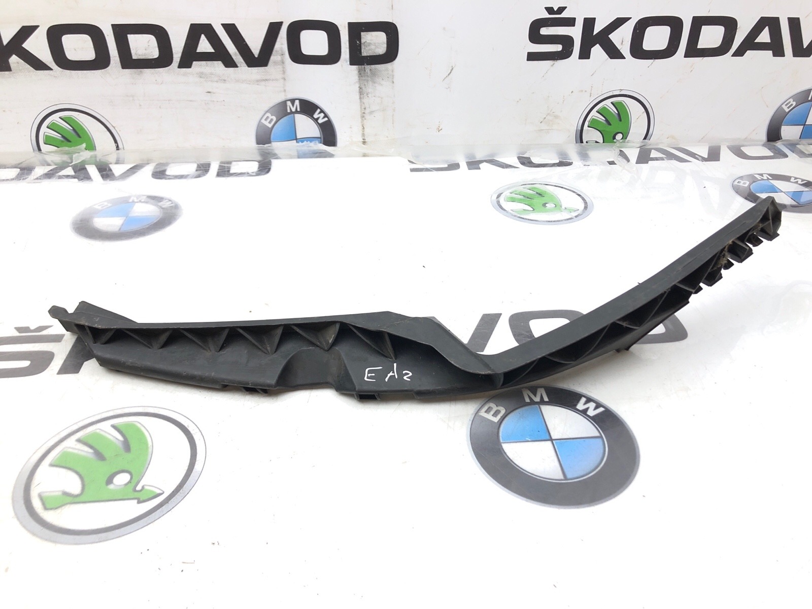 Направляющая бампера, 1600 рублей, Москва