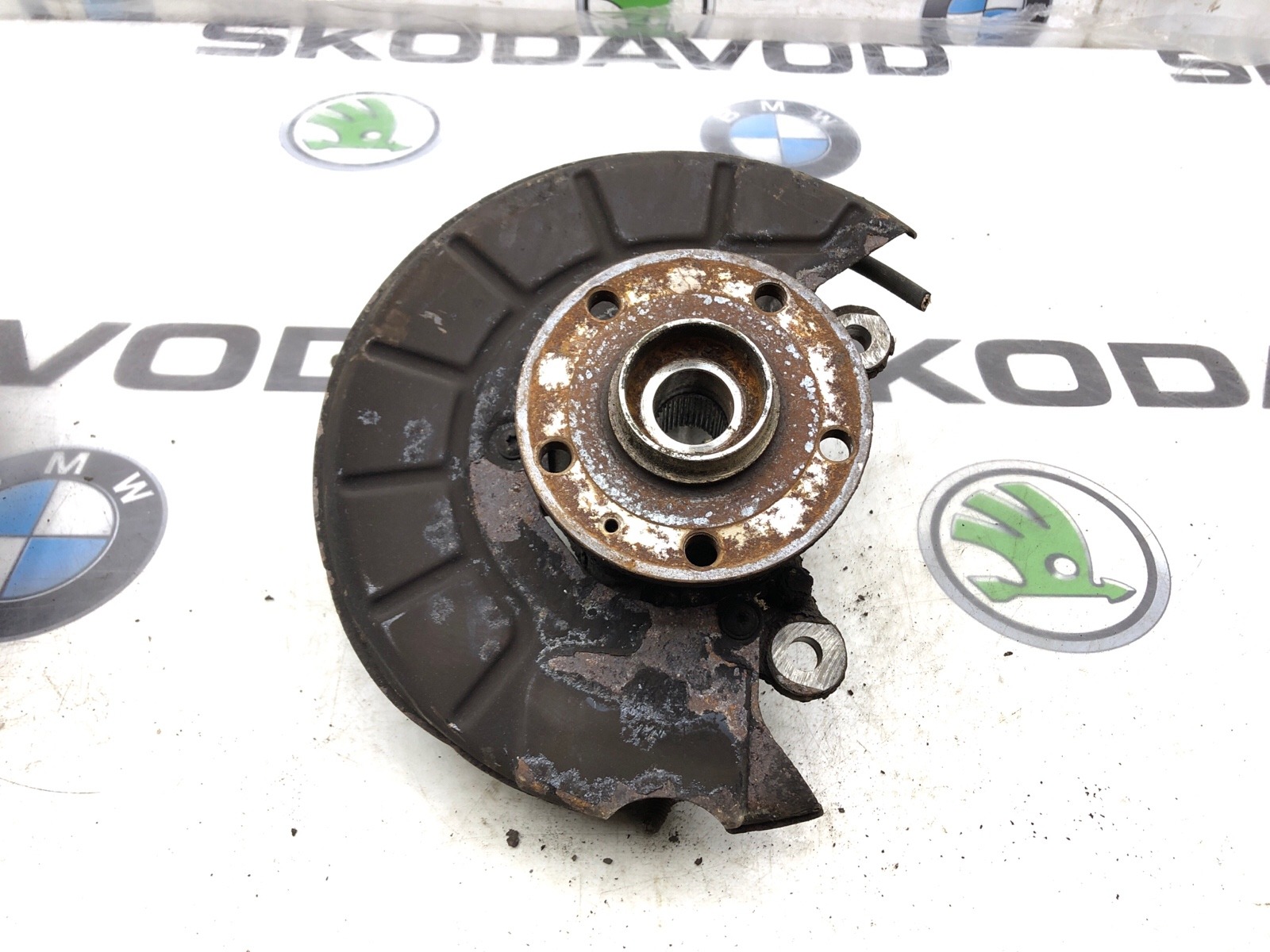 Кулак поворотный, 3000 рублей, Москва