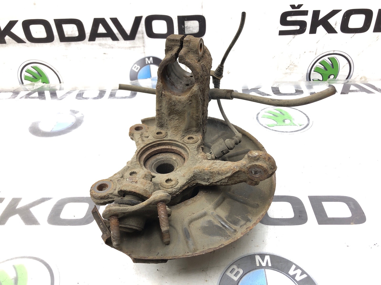 Кулак поворотный, 3000 рублей, Москва